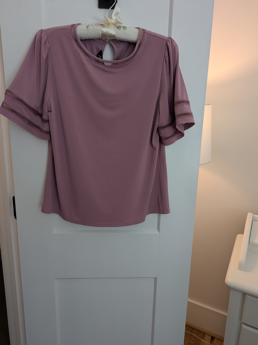 Kenneth Cole Reaction Dusty Rose Flutter Sleeve Knit Top